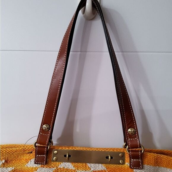Patricia Nash Woven Chennai Tote - Picture 3 of 14